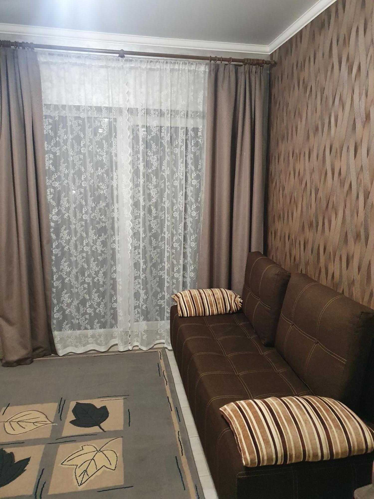 Lutsk, Double-Room Apartments 外观 照片